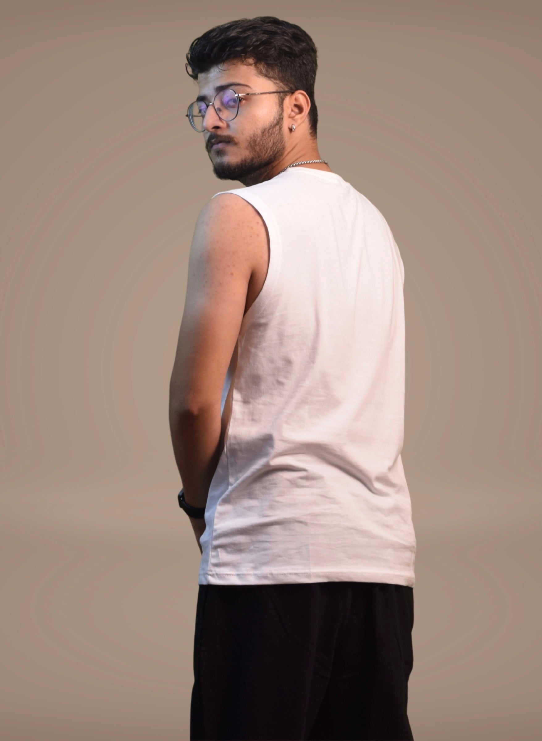 Be Consistent Men’s Vest