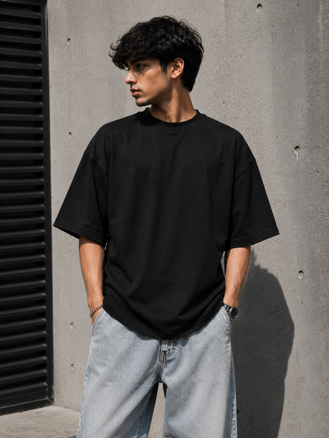 My Girlfriend Knows Everything Oversized T-shirt
