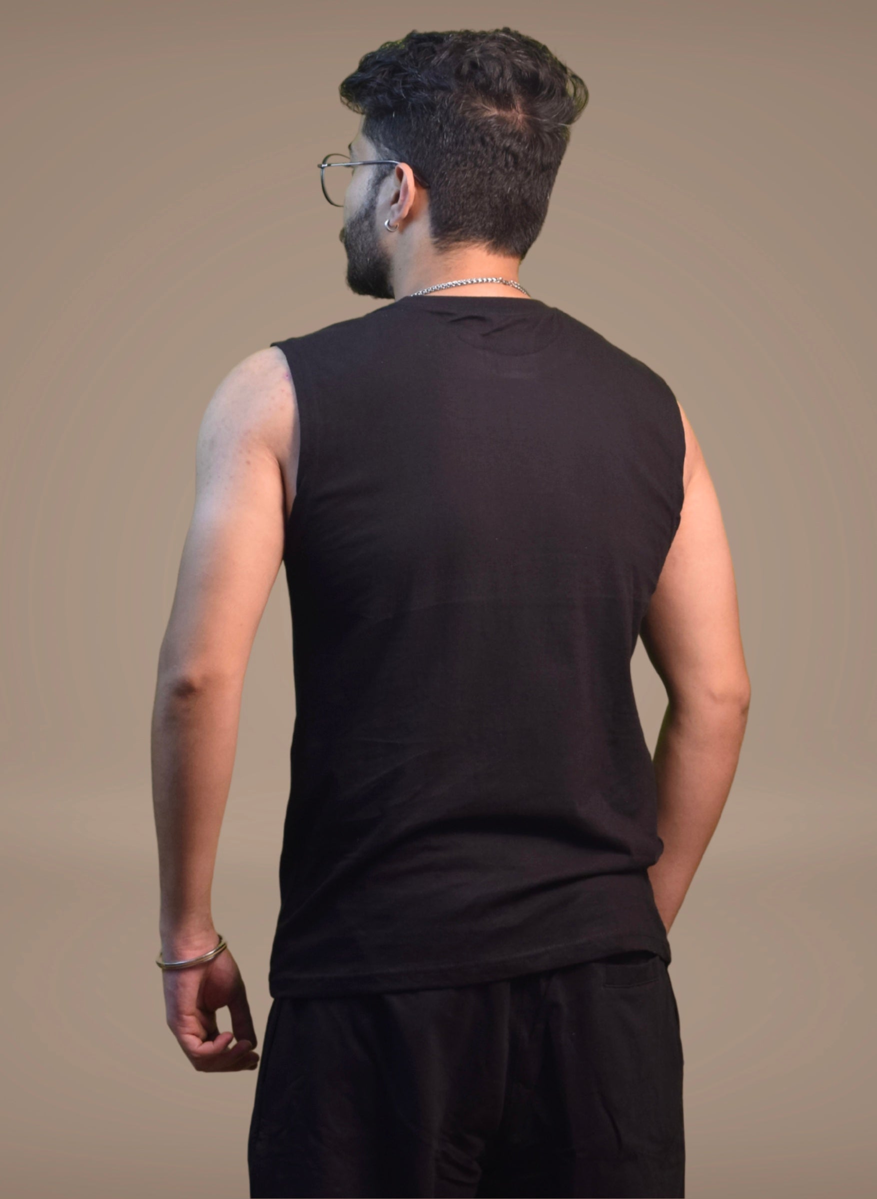 Conquer Men’s Vest