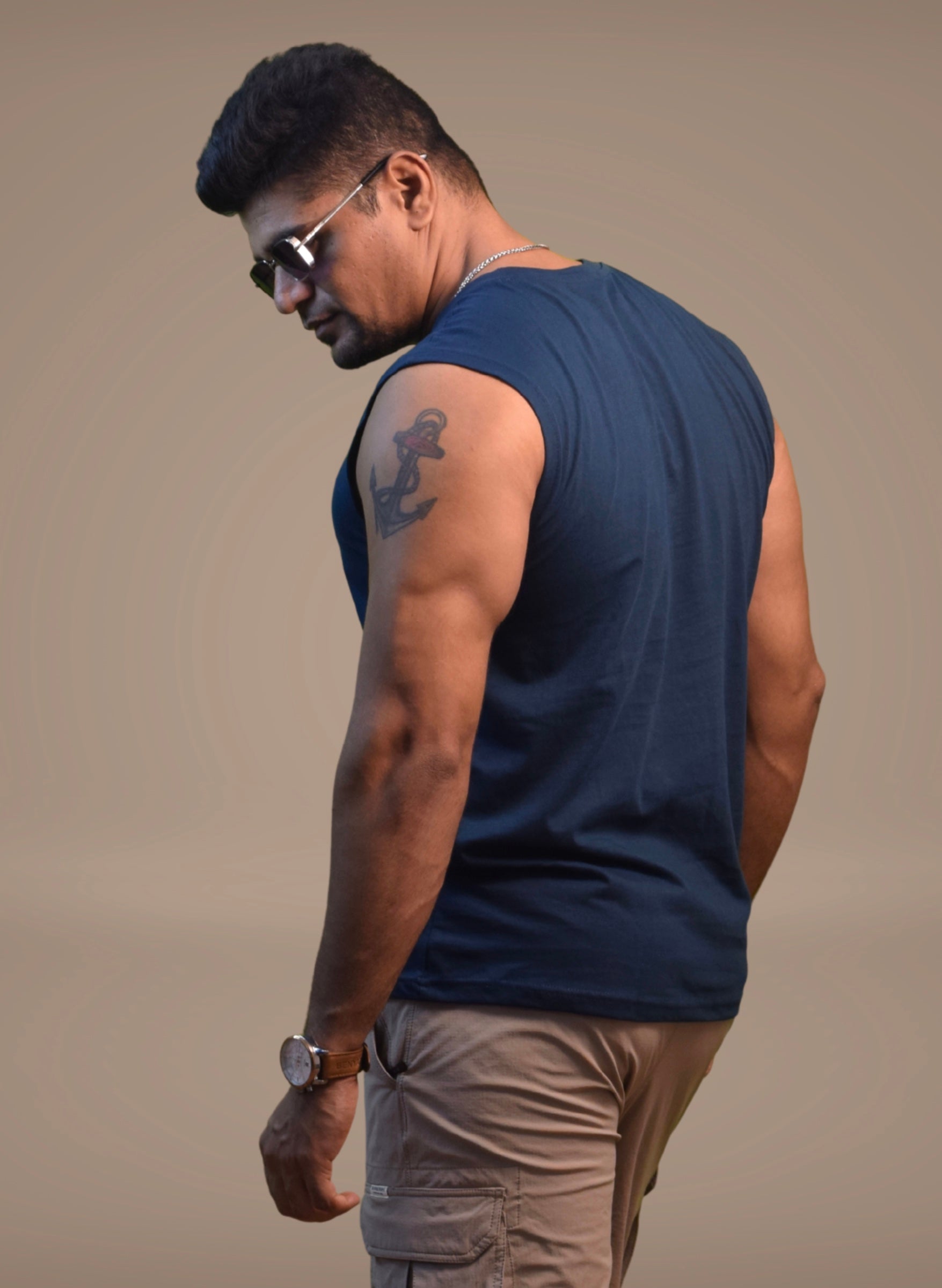 Hustle For Muscle Men’s Vest