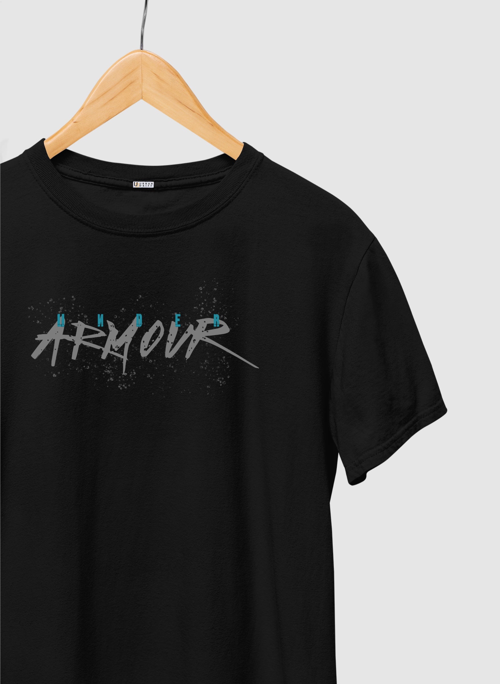 Under Armour Black Half Sleeve T-Shirt