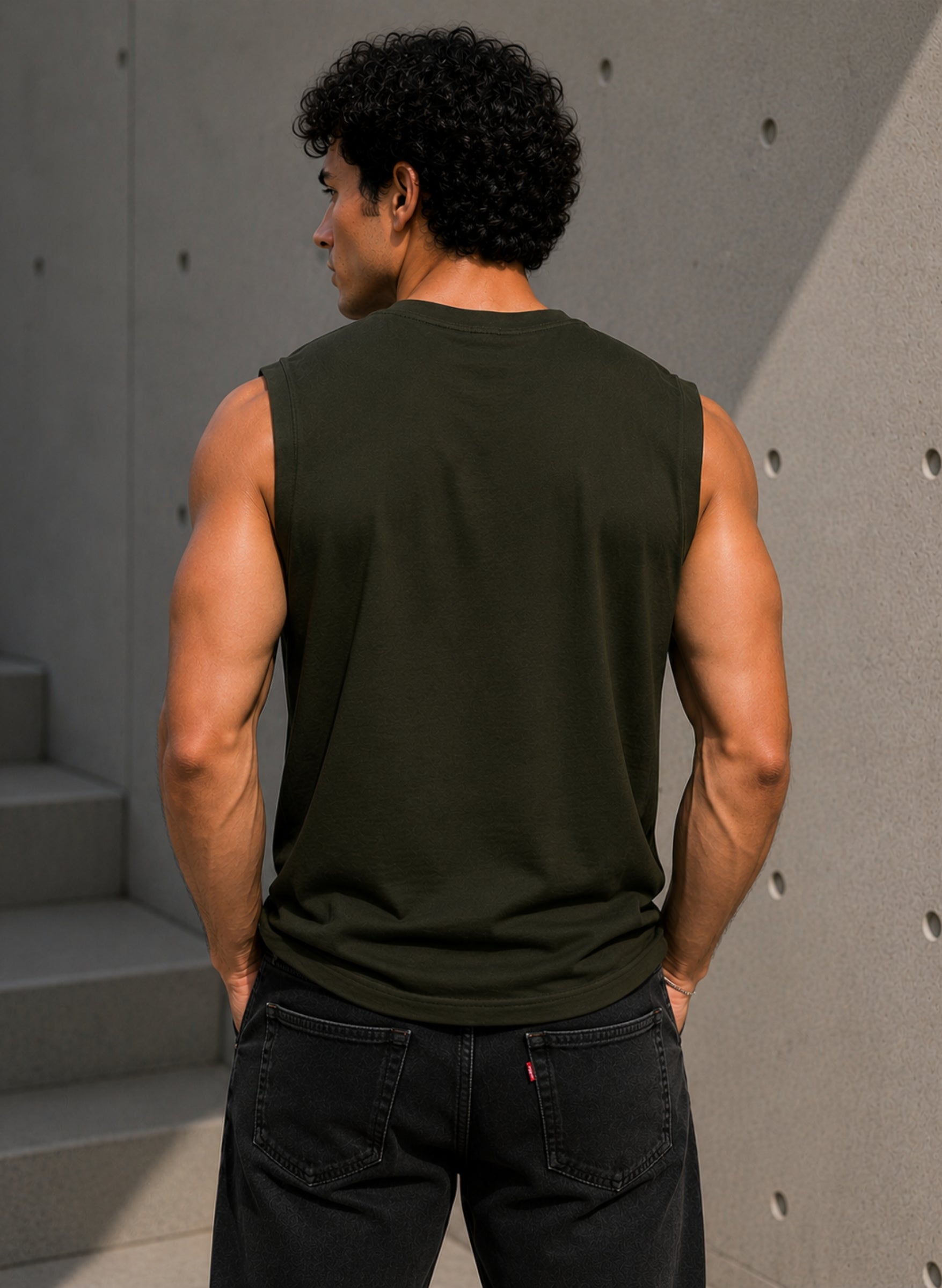 CONQUER Men’s Vest